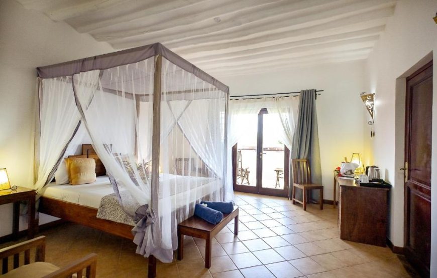 COMFORT ROOMS