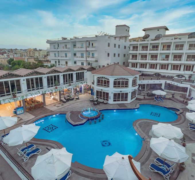 Minamark Resort &amp; Spa