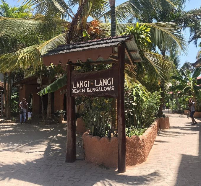 Langi Langi Beach Bungalows