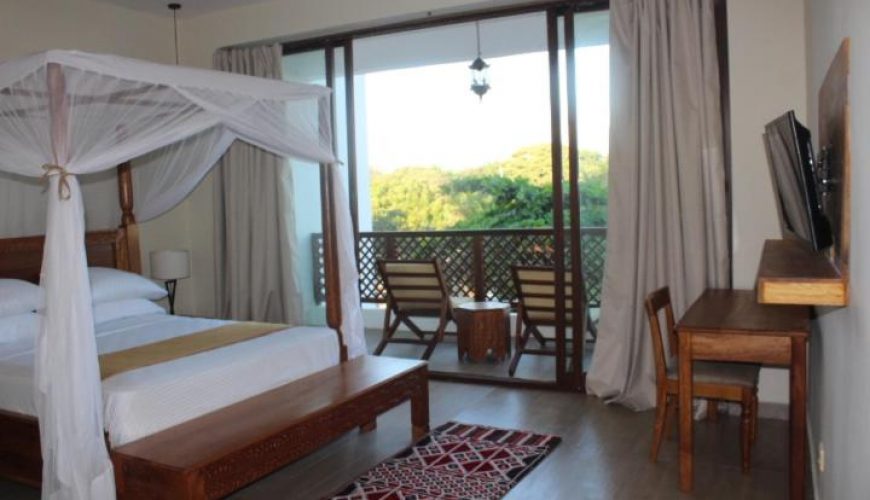 Superior Room With Pool View