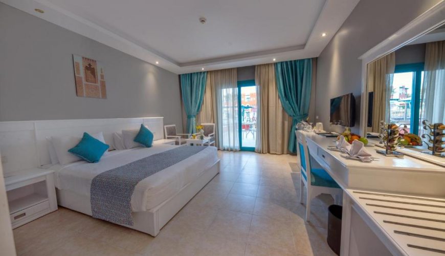 Triple Deluxe Room