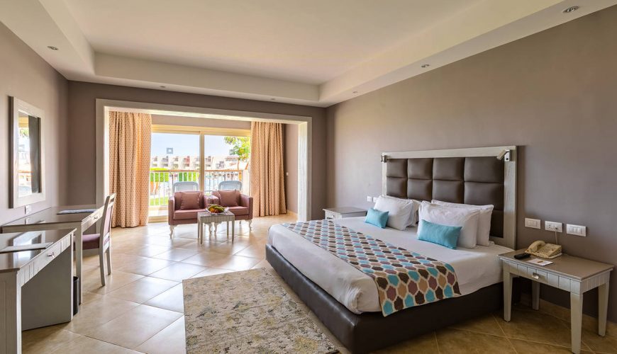 Triple Deluxe Room