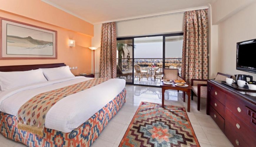 Triple Deluxe Room