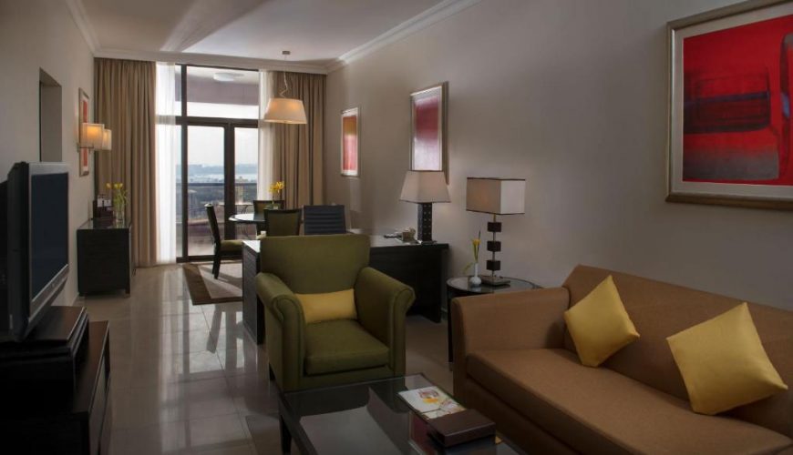 One Bedroom Apartment Sea View (2AD+1CH 6-11,99)